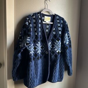 Duffel Outdoor Vintage Button
Fleece Cardigan Snowflake Sweater
Jacket, Size XL